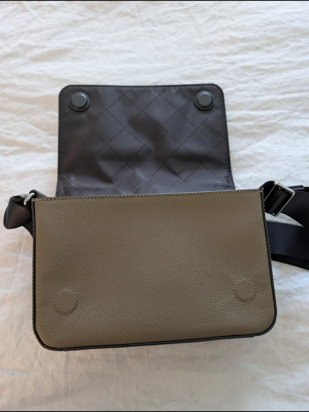 Michael Kors Ombre Crossbody Bag with Pouch Olive Green Yellow Cream Peach